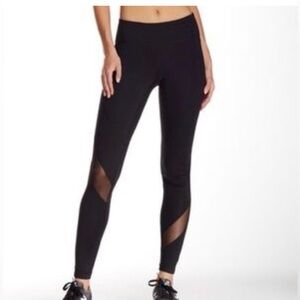Workout gear ATHLETIC GEAR Zella Sheer Panel yoga Pilates leggings **2 for 20**
